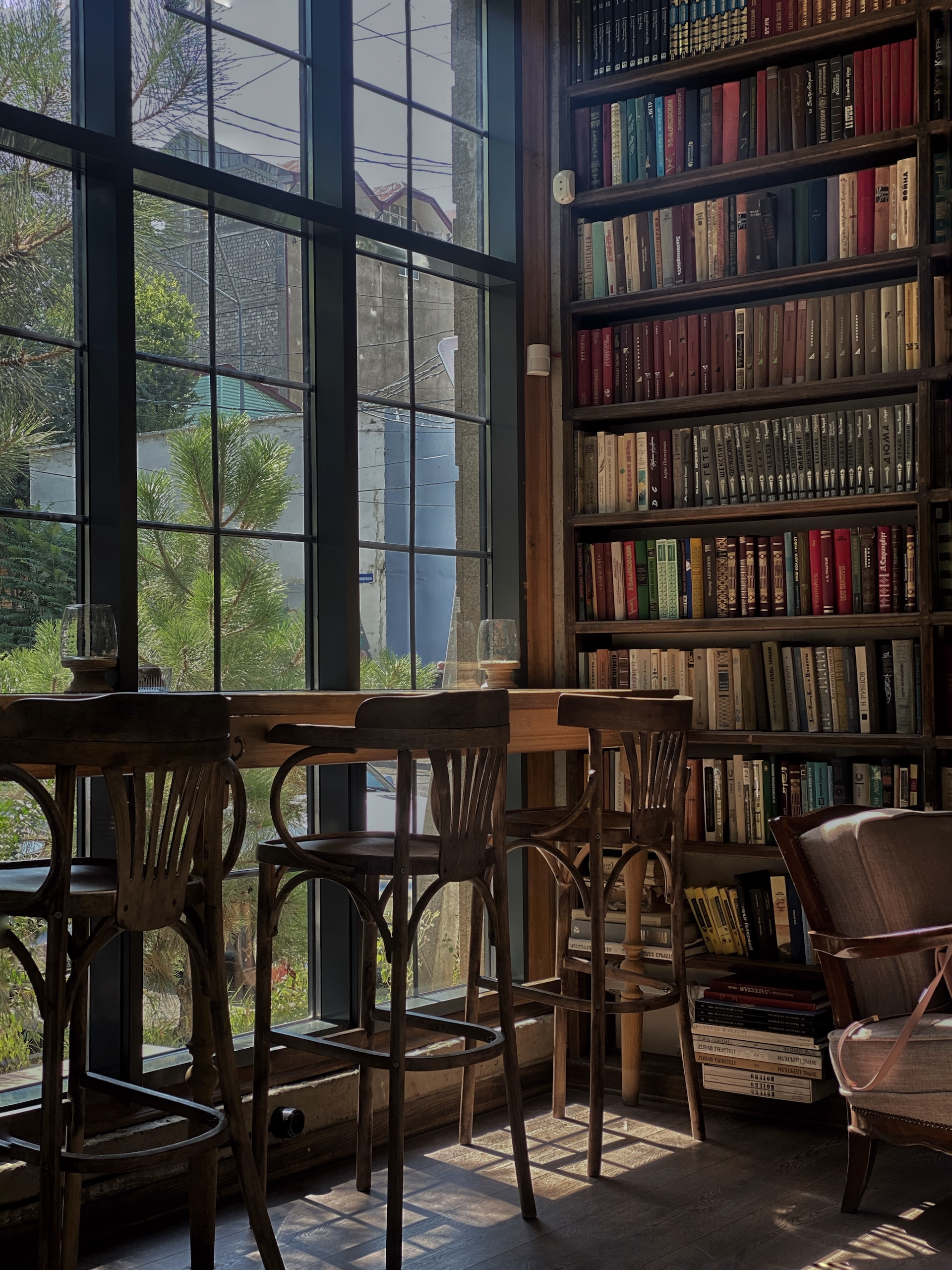 Making the Leap: How to Seamlessly Import Your LibraryThing Collection to BookLovers